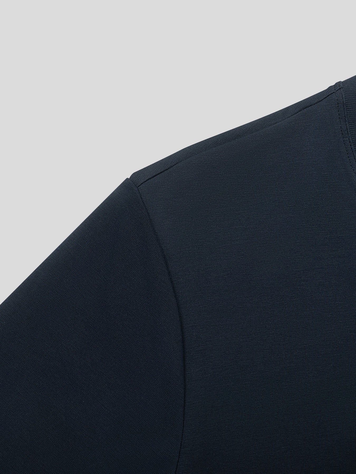 StayCool 2.0 Elongated Tee:Classic Fit