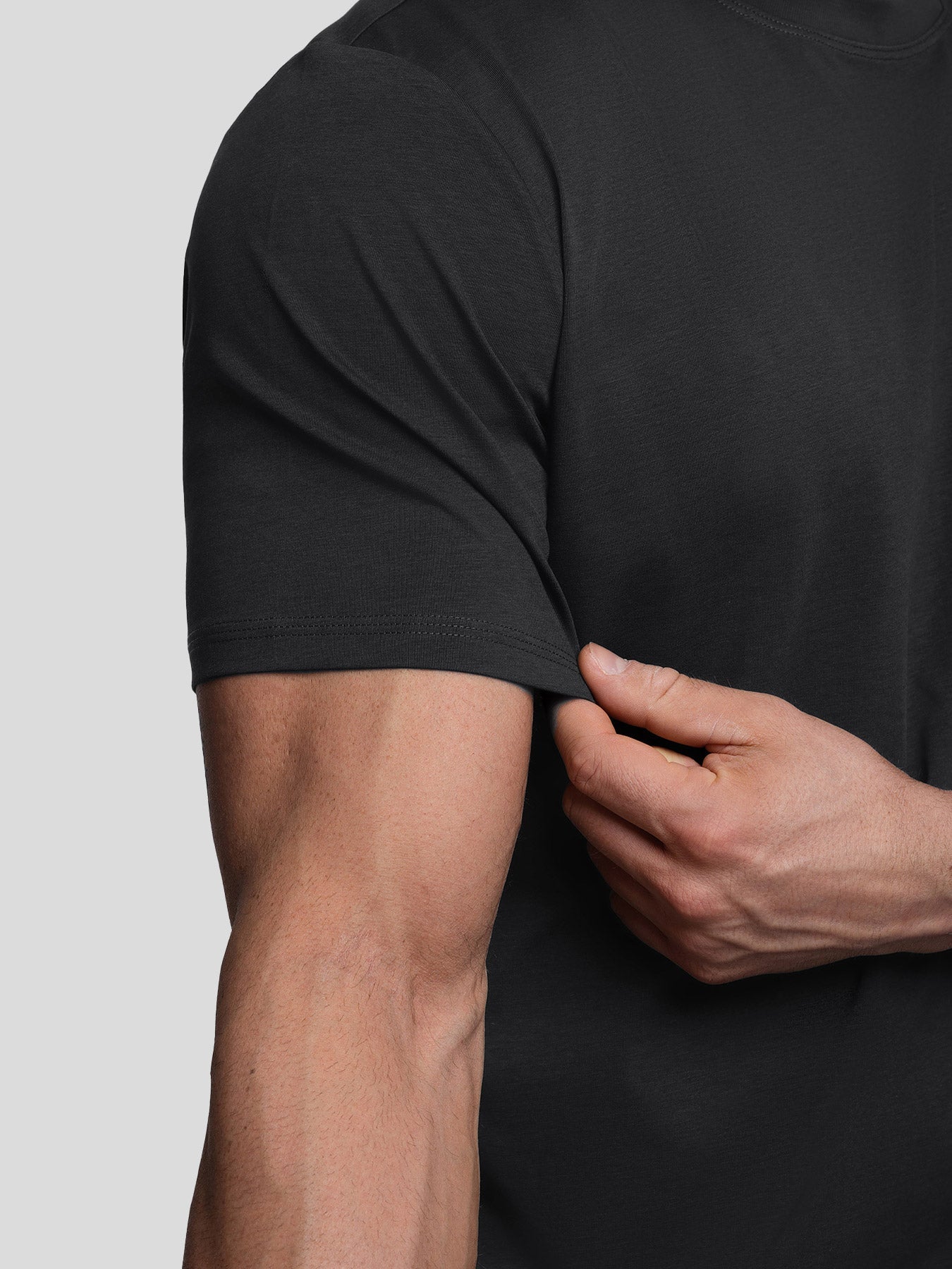 StayCool 2.0 Curve-Hem Tee: Slim-Fit