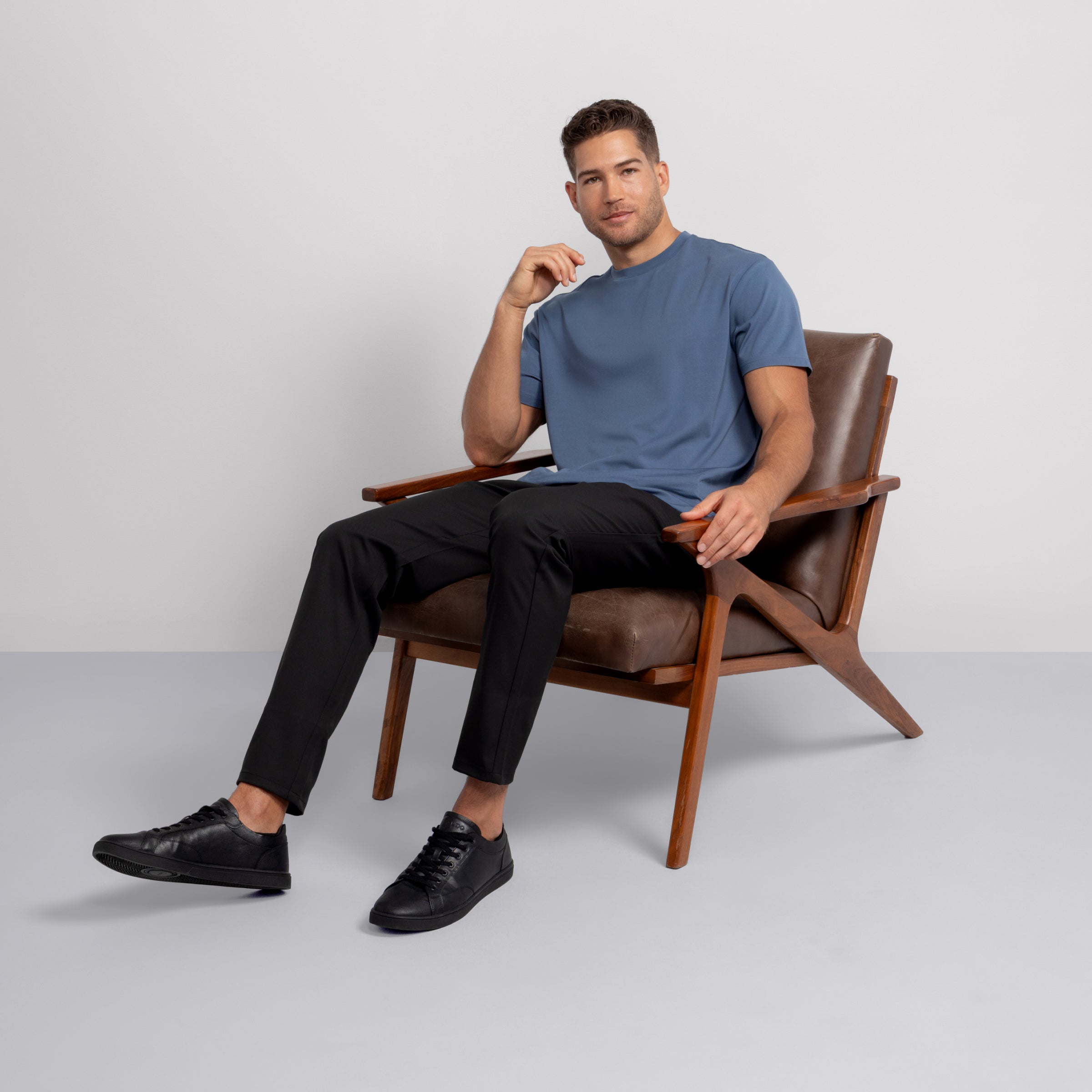 Jetsetter Tee